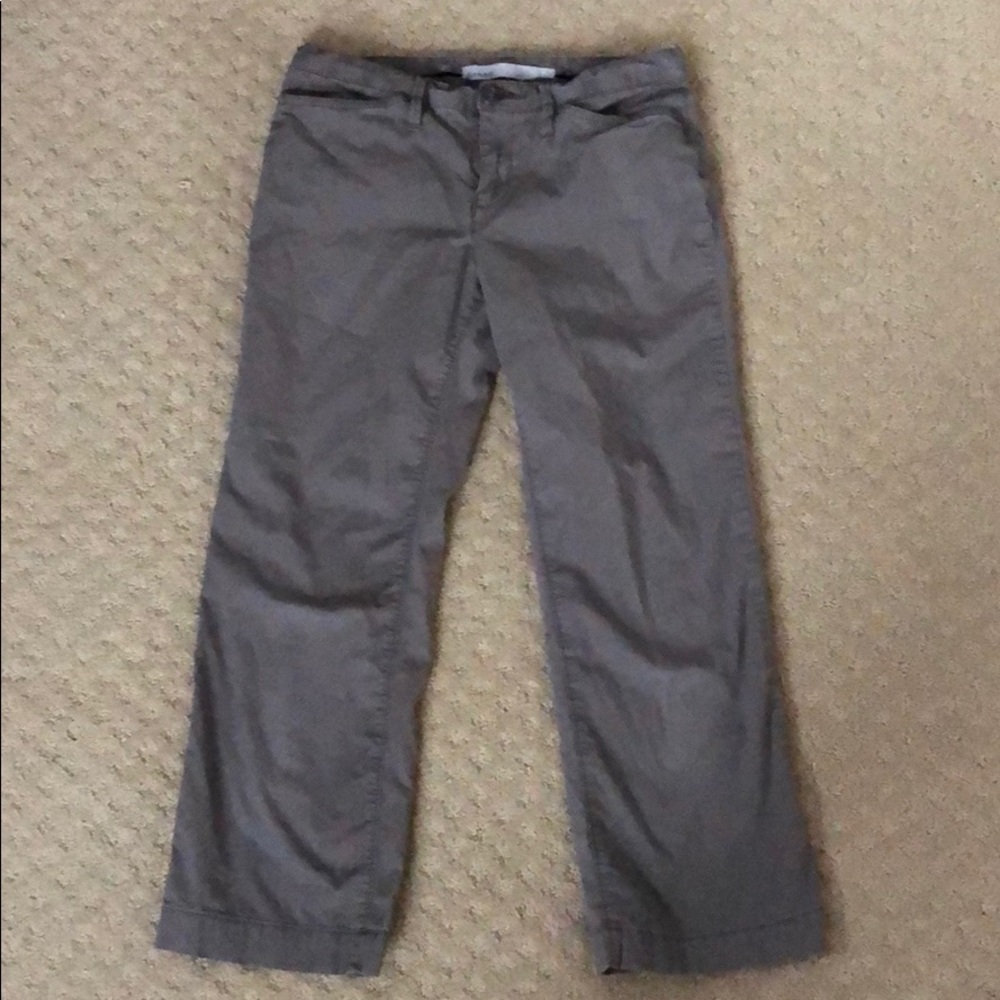 Grey ankle length slacks